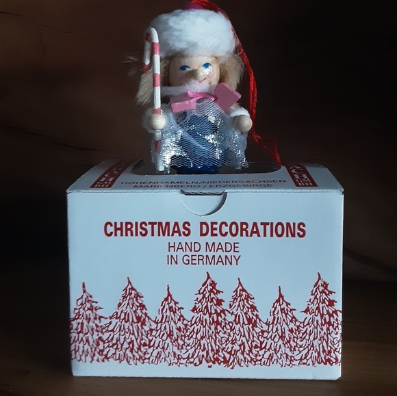 STEINBACH GERMANY COLLECTORS ORNAMENT - Picture 2 of 3